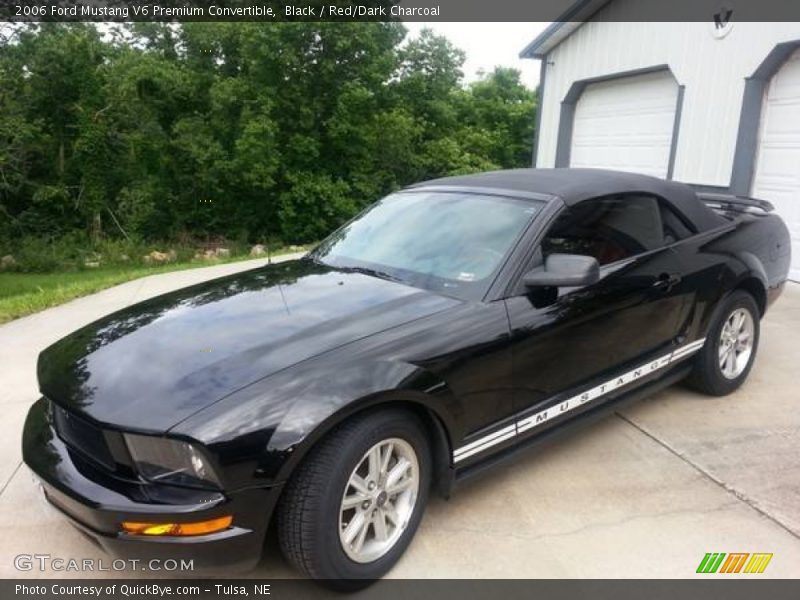 Front 3/4 View of 2006 Mustang V6 Premium Convertible