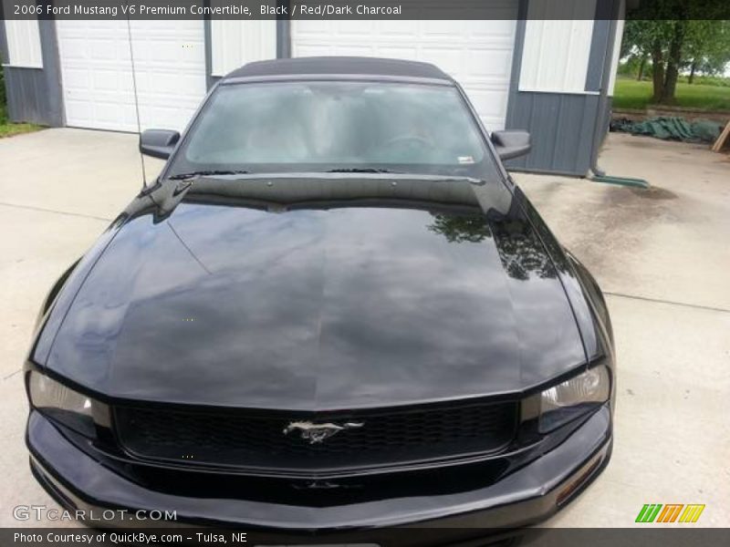 Black / Red/Dark Charcoal 2006 Ford Mustang V6 Premium Convertible