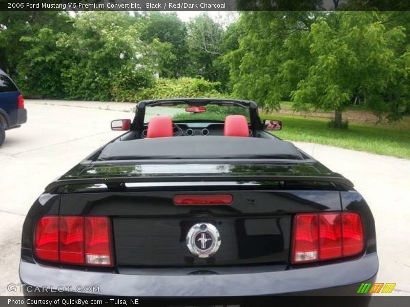 Black / Red/Dark Charcoal 2006 Ford Mustang V6 Premium Convertible