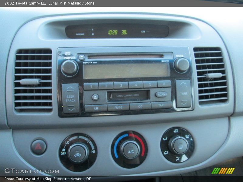 Lunar Mist Metallic / Stone 2002 Toyota Camry LE