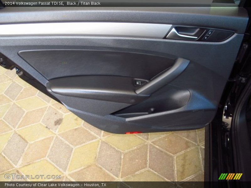 Black / Titan Black 2014 Volkswagen Passat TDI SE
