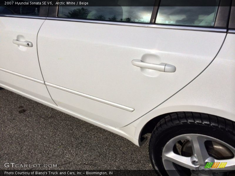 Arctic White / Beige 2007 Hyundai Sonata SE V6