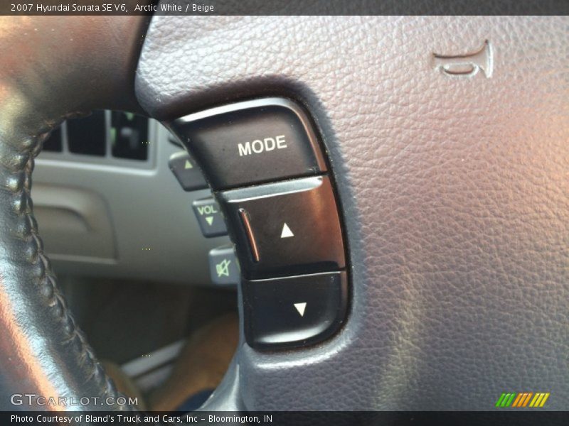 Arctic White / Beige 2007 Hyundai Sonata SE V6