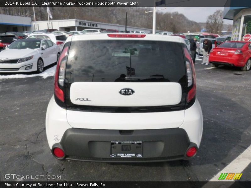 Clear White / Gray Two-tone Houdstooth Woven Cloth 2014 Kia Soul 1.6