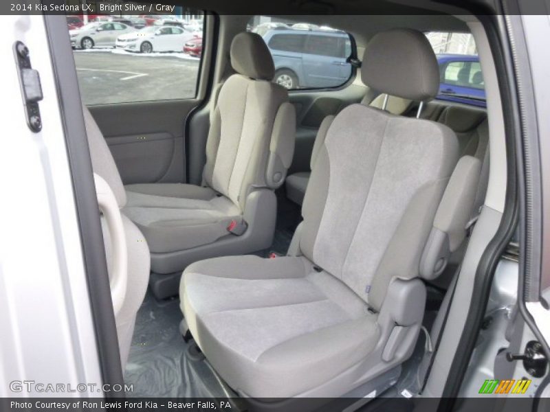 Bright Silver / Gray 2014 Kia Sedona LX