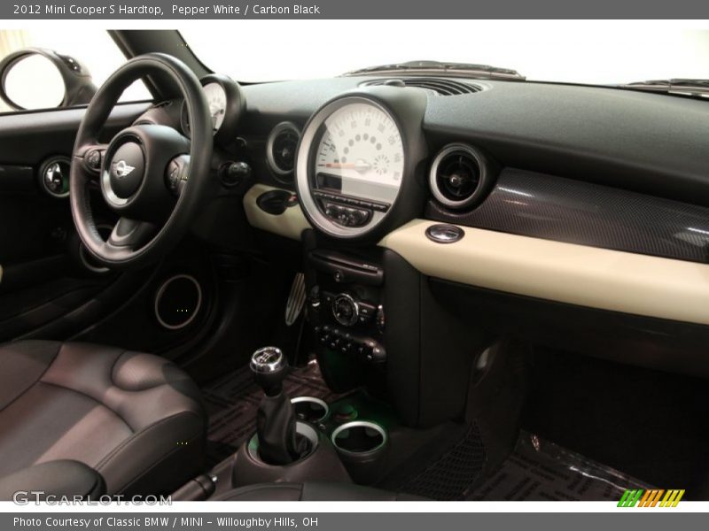 Pepper White / Carbon Black 2012 Mini Cooper S Hardtop