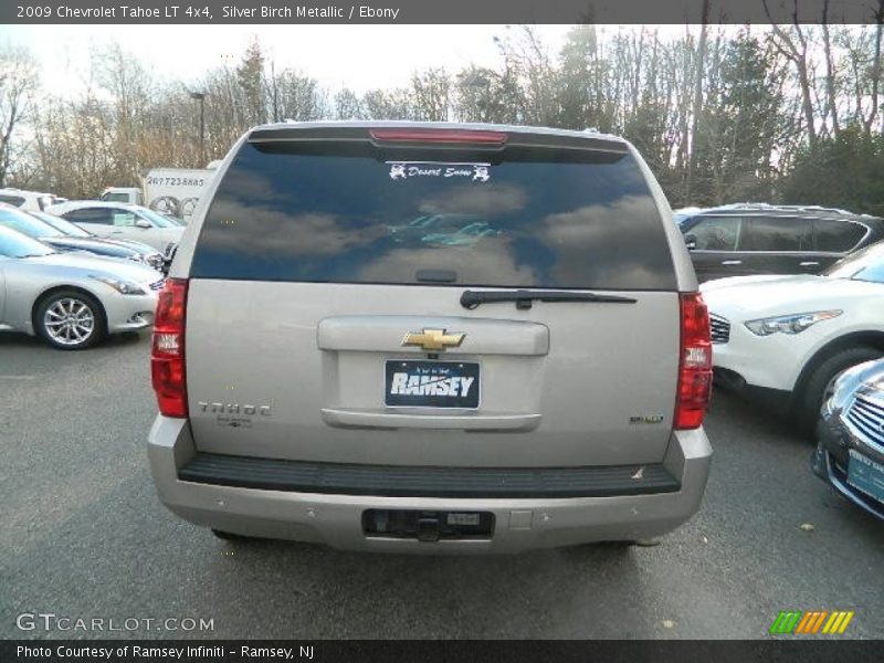 Silver Birch Metallic / Ebony 2009 Chevrolet Tahoe LT 4x4
