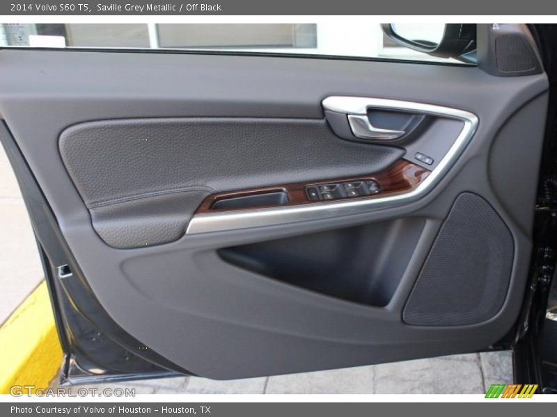 Saville Grey Metallic / Off Black 2014 Volvo S60 T5