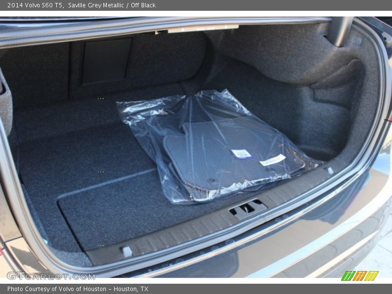 Saville Grey Metallic / Off Black 2014 Volvo S60 T5