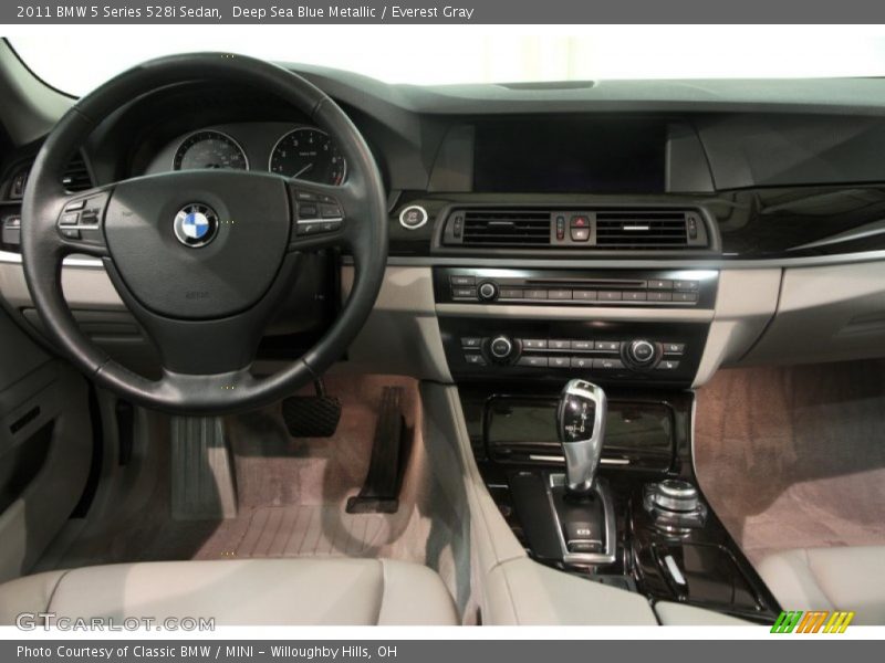 Deep Sea Blue Metallic / Everest Gray 2011 BMW 5 Series 528i Sedan