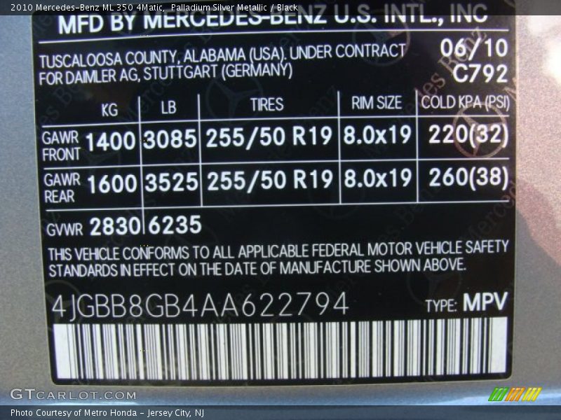 Palladium Silver Metallic / Black 2010 Mercedes-Benz ML 350 4Matic