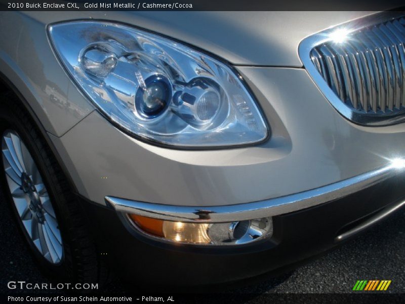 Gold Mist Metallic / Cashmere/Cocoa 2010 Buick Enclave CXL