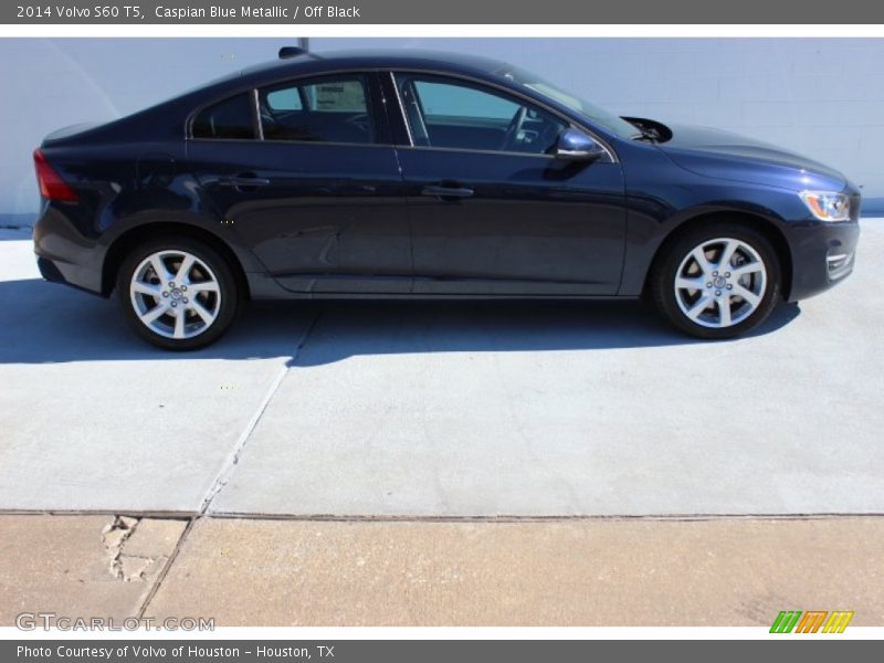 Caspian Blue Metallic / Off Black 2014 Volvo S60 T5