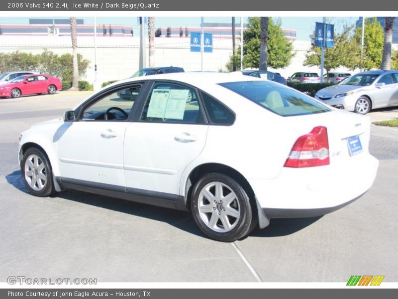 Ice White / Dark Beige/Quartz 2006 Volvo S40 2.4i