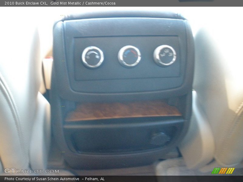 Gold Mist Metallic / Cashmere/Cocoa 2010 Buick Enclave CXL