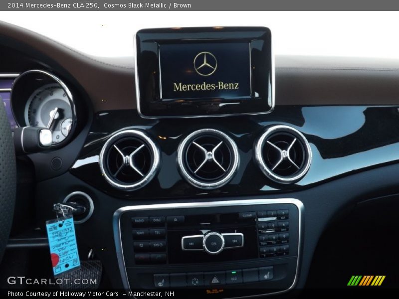 Cosmos Black Metallic / Brown 2014 Mercedes-Benz CLA 250