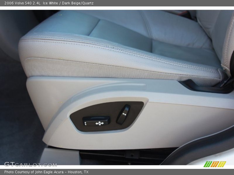 Ice White / Dark Beige/Quartz 2006 Volvo S40 2.4i
