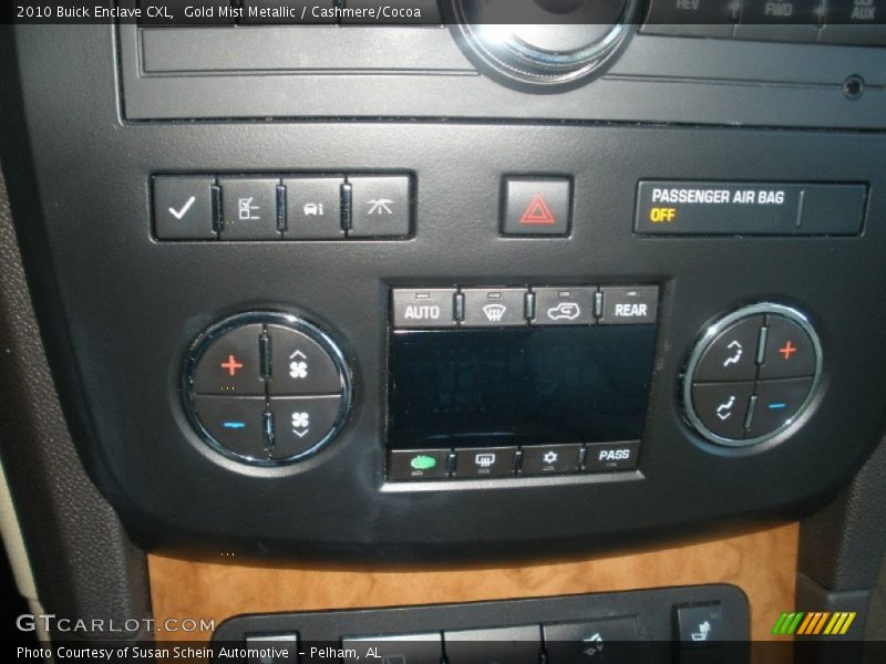 Gold Mist Metallic / Cashmere/Cocoa 2010 Buick Enclave CXL