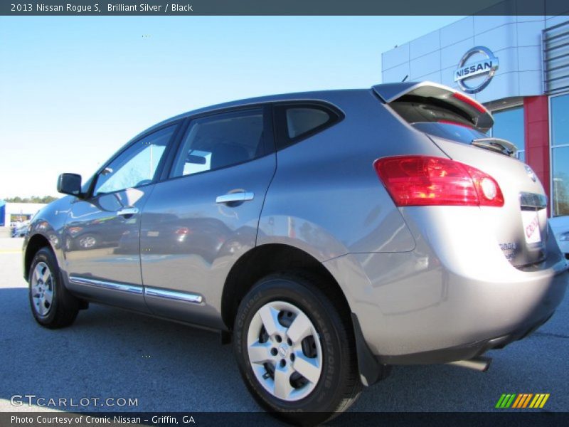 Brilliant Silver / Black 2013 Nissan Rogue S