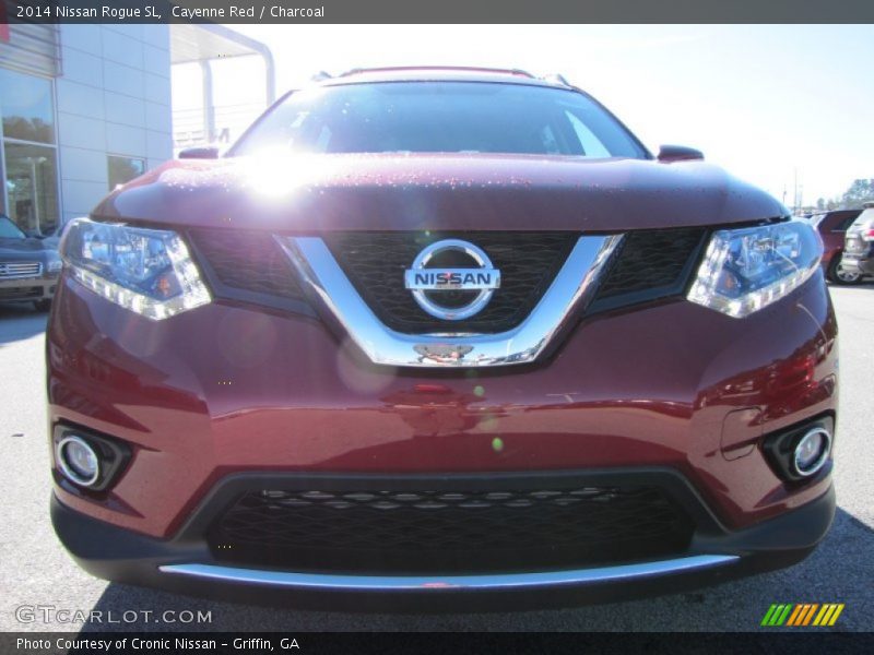 Cayenne Red / Charcoal 2014 Nissan Rogue SL