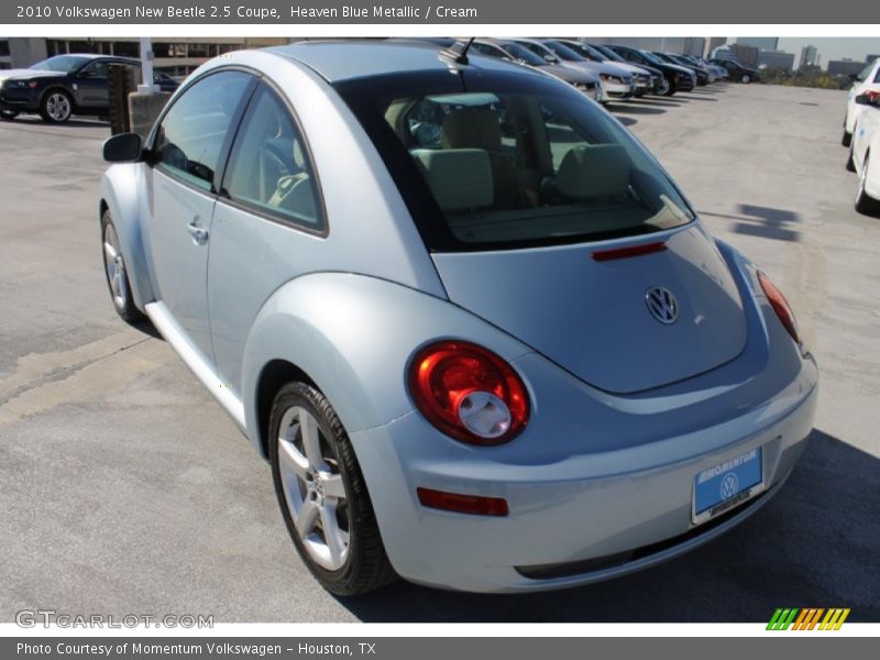 Heaven Blue Metallic / Cream 2010 Volkswagen New Beetle 2.5 Coupe