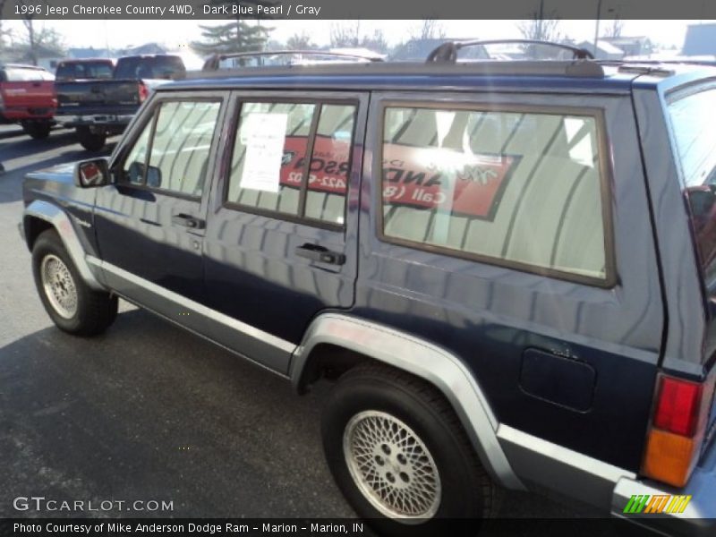 Dark Blue Pearl / Gray 1996 Jeep Cherokee Country 4WD
