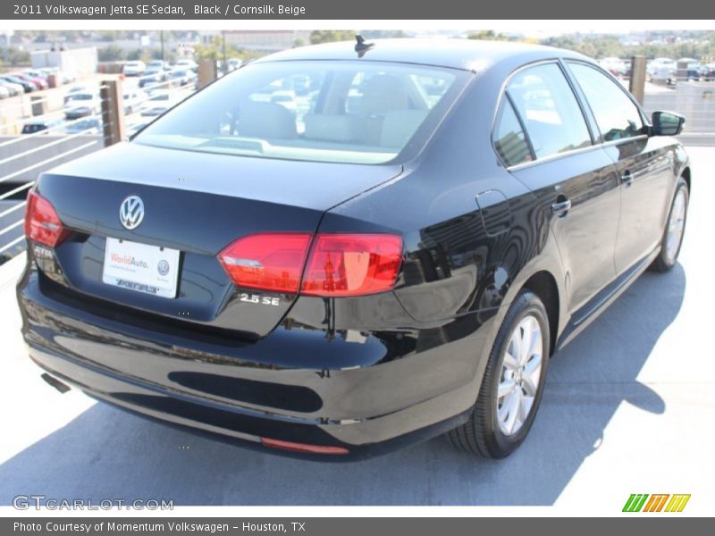 Black / Cornsilk Beige 2011 Volkswagen Jetta SE Sedan
