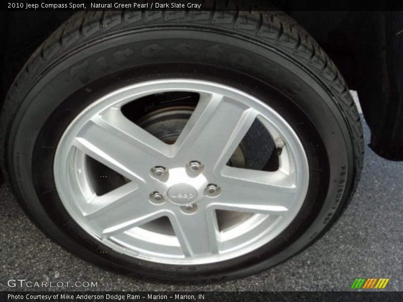 Natural Green Pearl / Dark Slate Gray 2010 Jeep Compass Sport