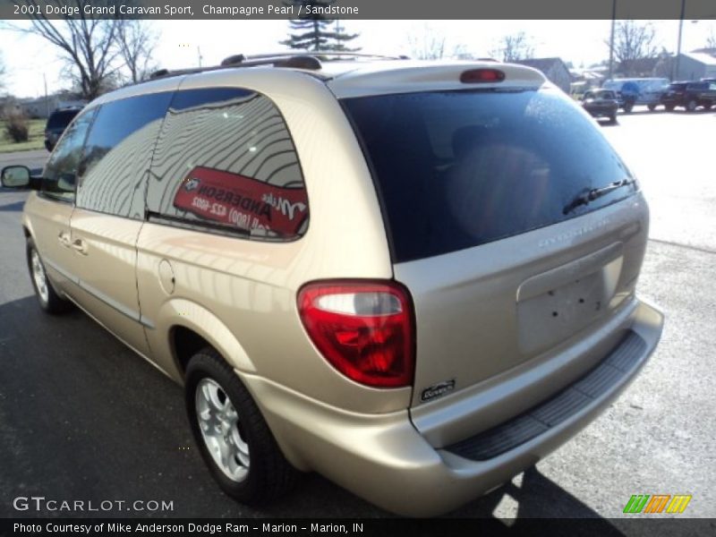 Champagne Pearl / Sandstone 2001 Dodge Grand Caravan Sport
