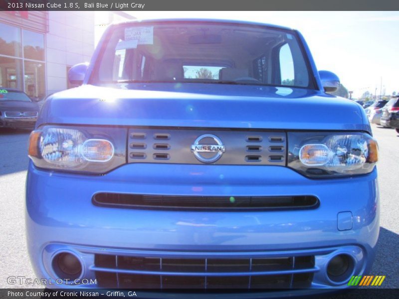 Bali Blue / Light Gray 2013 Nissan Cube 1.8 S