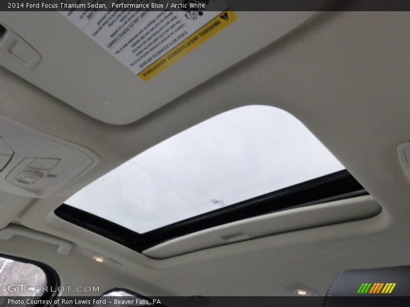 Performance Blue / Arctic White 2014 Ford Focus Titanium Sedan