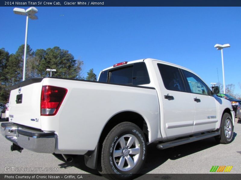 Glacier White / Almond 2014 Nissan Titan SV Crew Cab