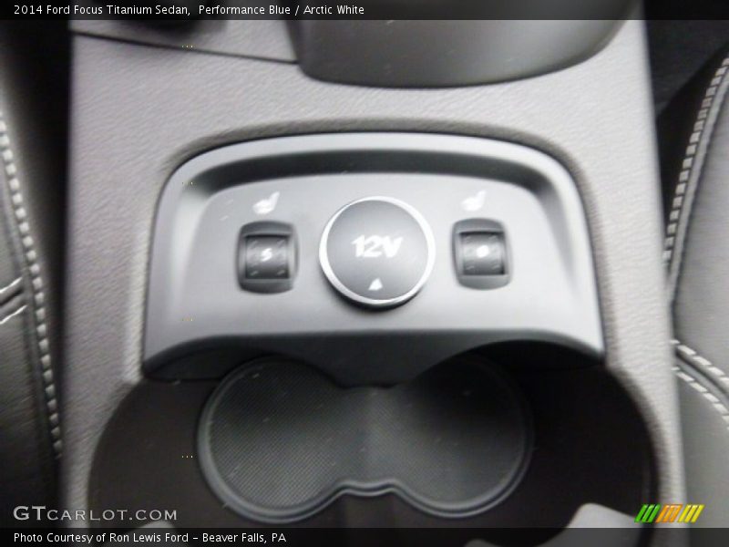 Performance Blue / Arctic White 2014 Ford Focus Titanium Sedan