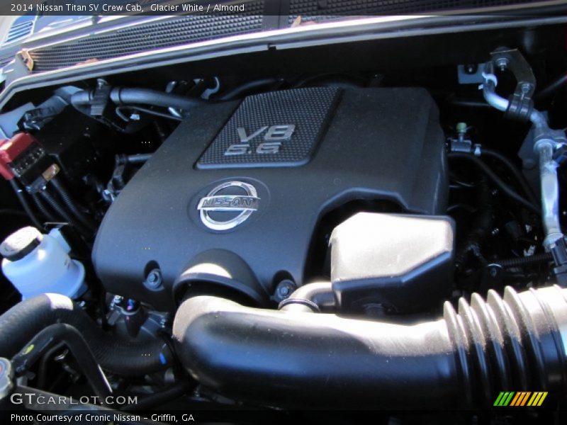 Glacier White / Almond 2014 Nissan Titan SV Crew Cab