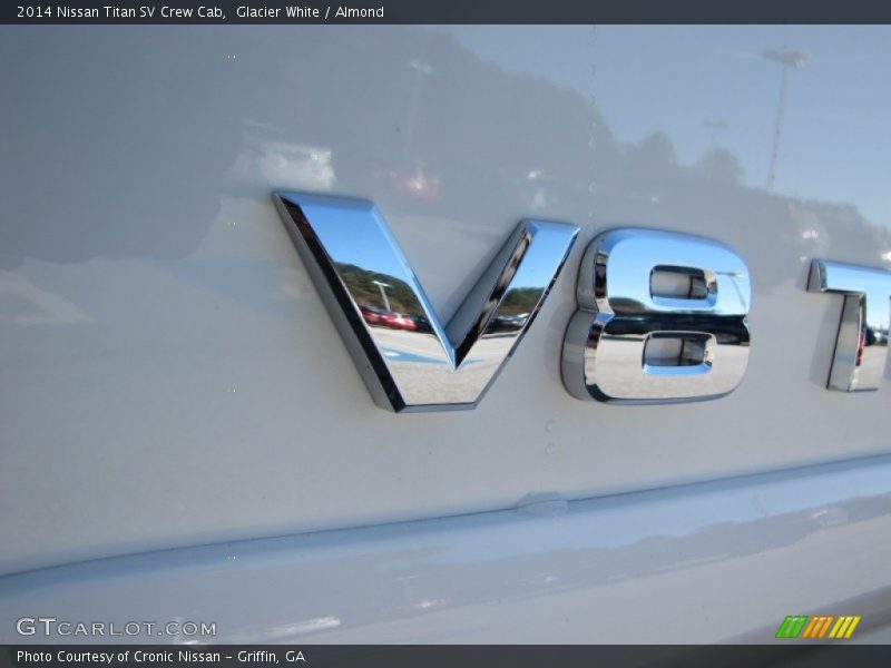 Glacier White / Almond 2014 Nissan Titan SV Crew Cab
