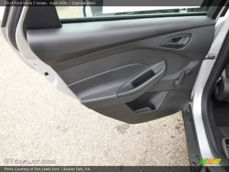 Ingot Silver / Charcoal Black 2014 Ford Focus S Sedan