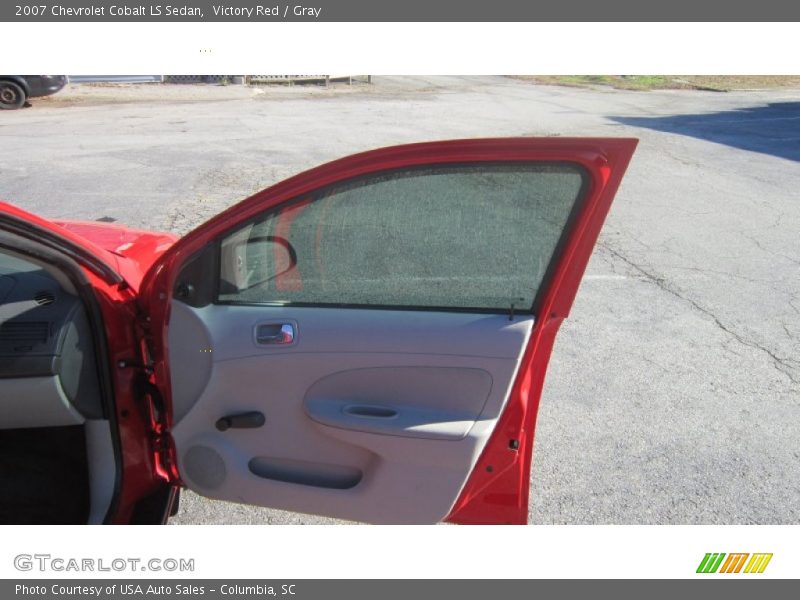 Victory Red / Gray 2007 Chevrolet Cobalt LS Sedan