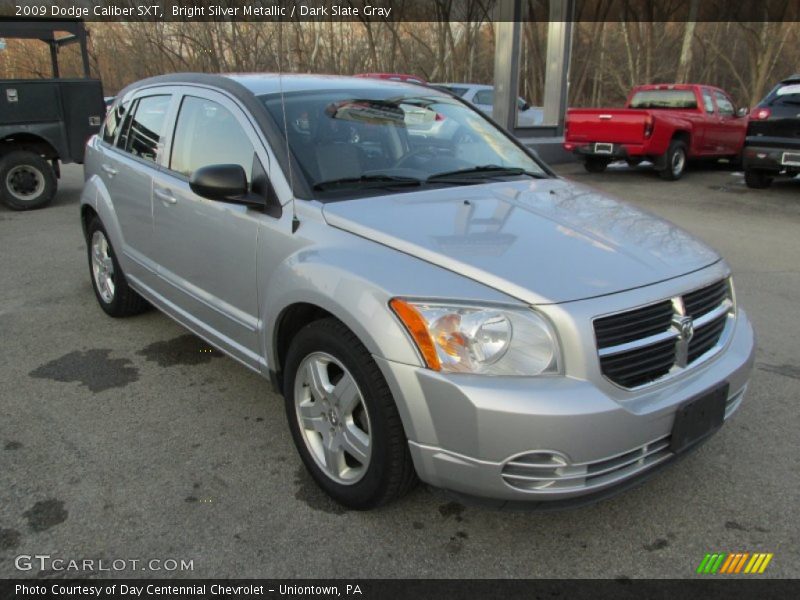 Bright Silver Metallic / Dark Slate Gray 2009 Dodge Caliber SXT