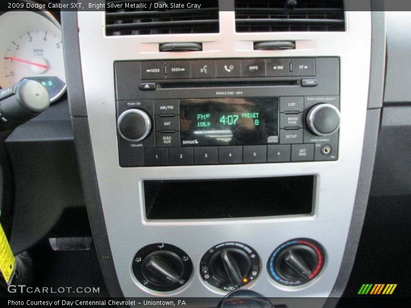 Bright Silver Metallic / Dark Slate Gray 2009 Dodge Caliber SXT