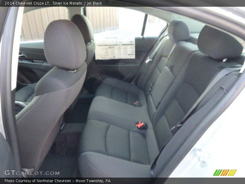 Silver Ice Metallic / Jet Black 2014 Chevrolet Cruze LT