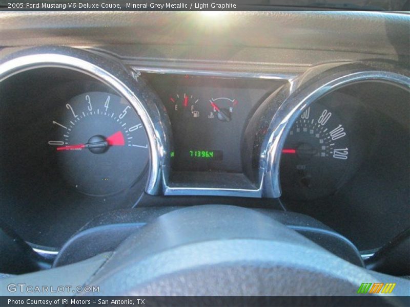 Mineral Grey Metallic / Light Graphite 2005 Ford Mustang V6 Deluxe Coupe