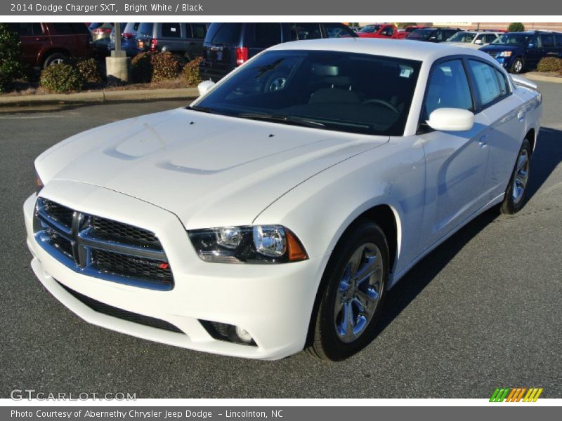 Bright White / Black 2014 Dodge Charger SXT