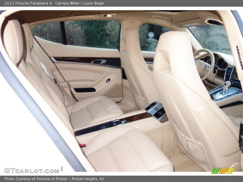 Carrara White / Luxor Beige 2011 Porsche Panamera 4
