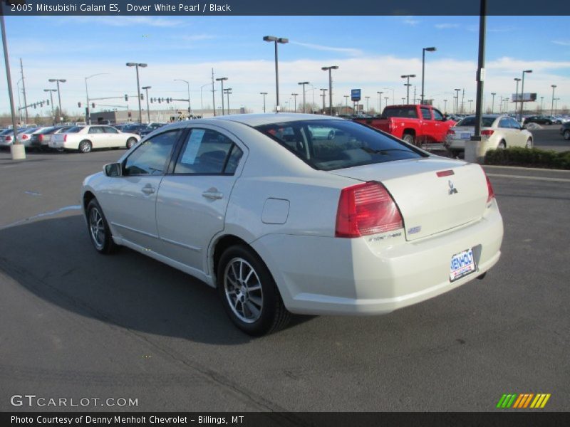 Dover White Pearl / Black 2005 Mitsubishi Galant ES
