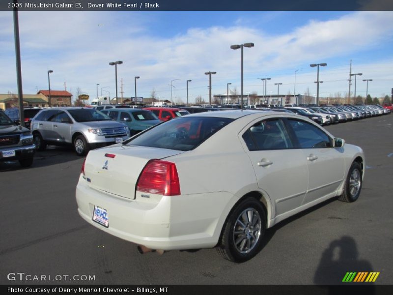 Dover White Pearl / Black 2005 Mitsubishi Galant ES