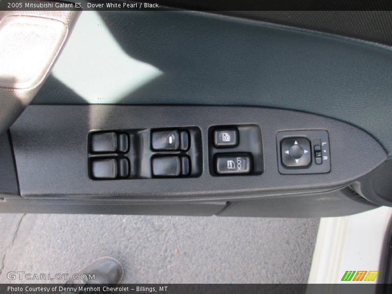 Dover White Pearl / Black 2005 Mitsubishi Galant ES