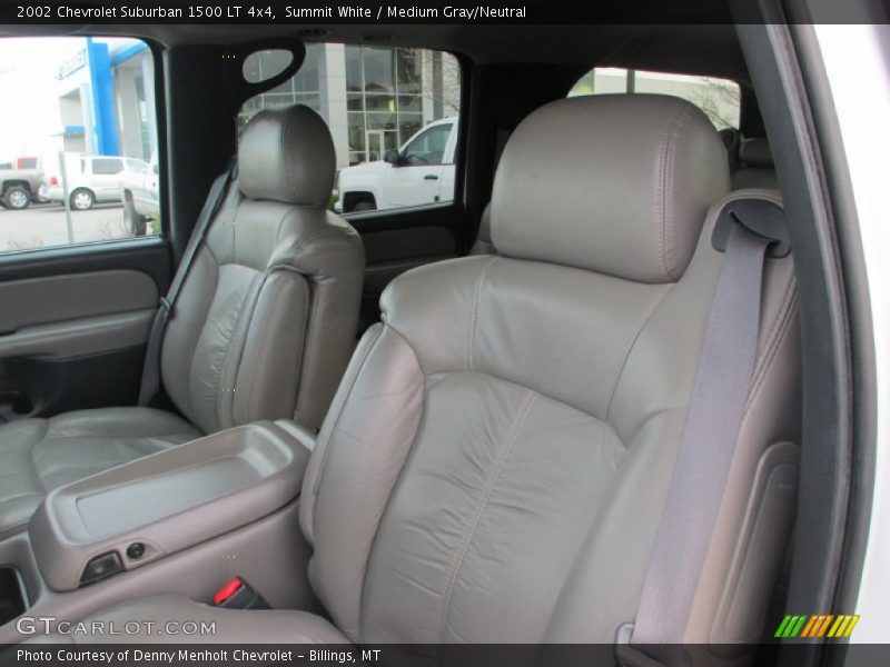 Summit White / Medium Gray/Neutral 2002 Chevrolet Suburban 1500 LT 4x4