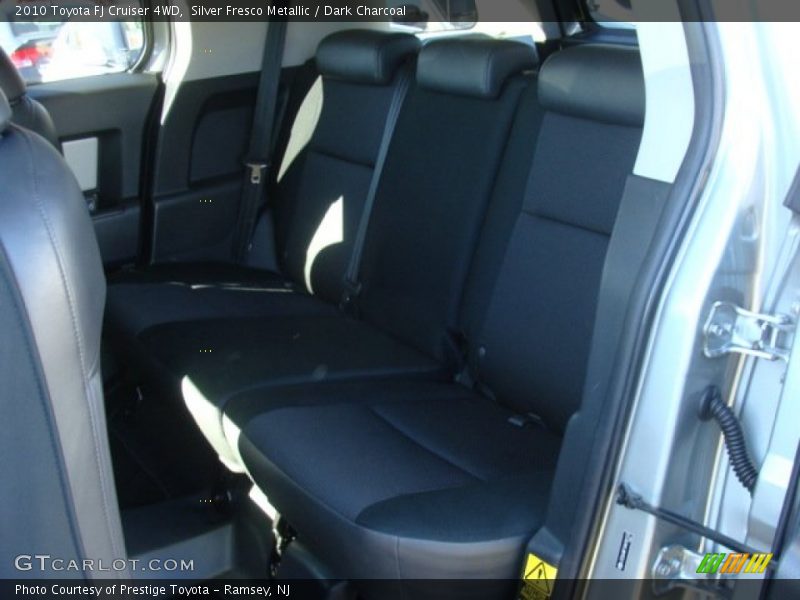 Silver Fresco Metallic / Dark Charcoal 2010 Toyota FJ Cruiser 4WD