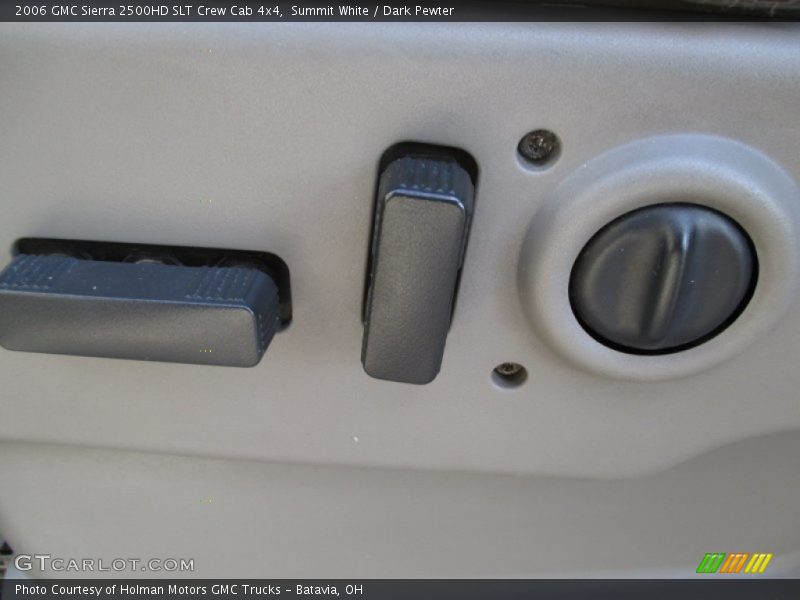 Summit White / Dark Pewter 2006 GMC Sierra 2500HD SLT Crew Cab 4x4