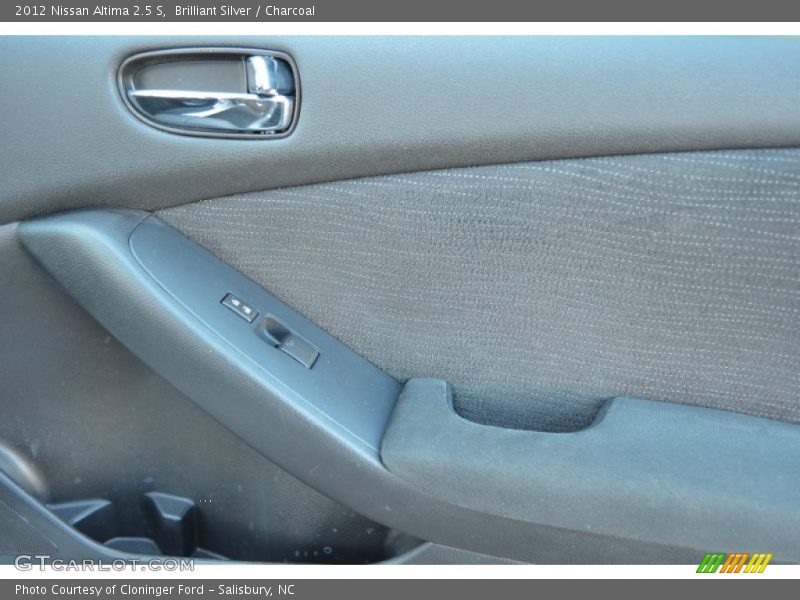 Brilliant Silver / Charcoal 2012 Nissan Altima 2.5 S